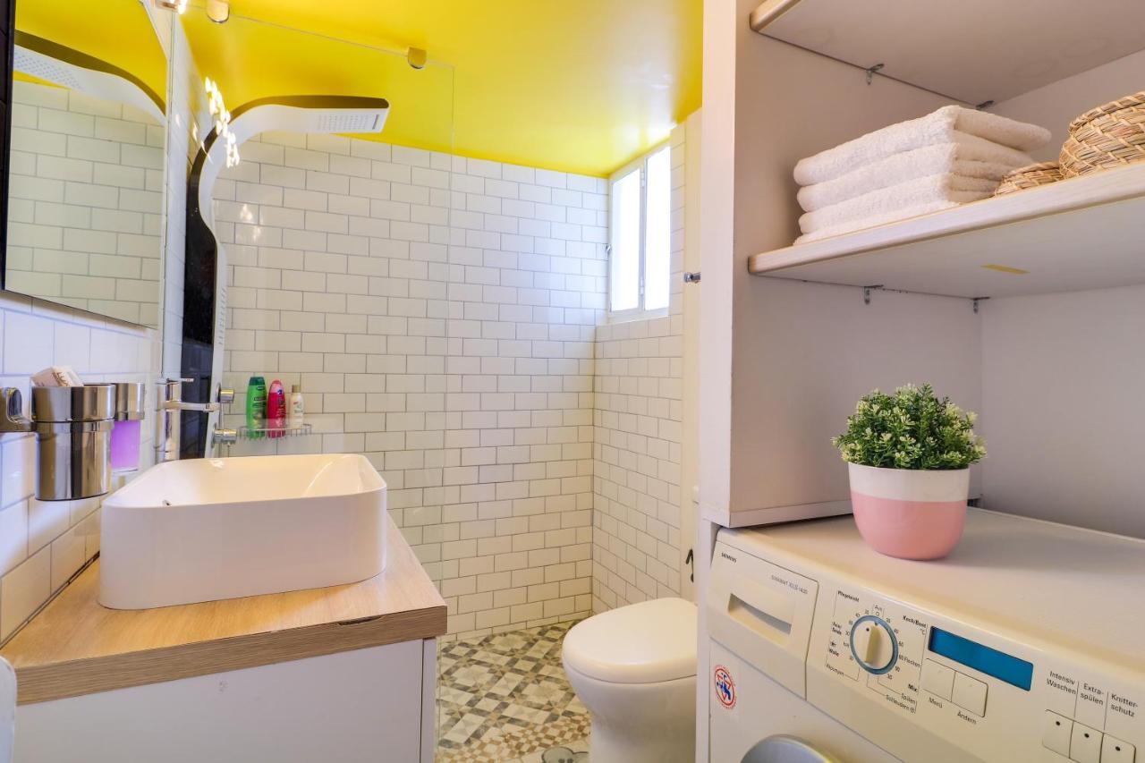 Spacious Central Flat☆3Min To Metro☆Ac|Netflix|Pc Athen Eksteriør bilde