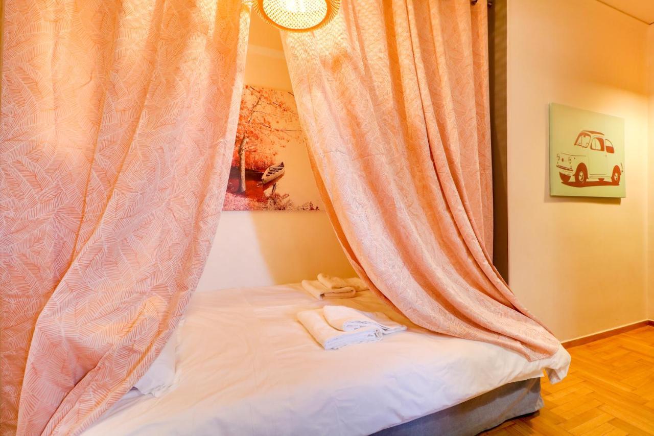 Spacious Central Flat☆3Min To Metro☆Ac|Netflix|Pc Athen Eksteriør bilde
